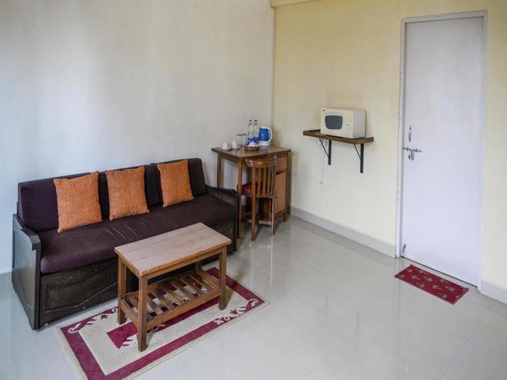 Oyo Apartments Vagator Beach Road Экстерьер фото